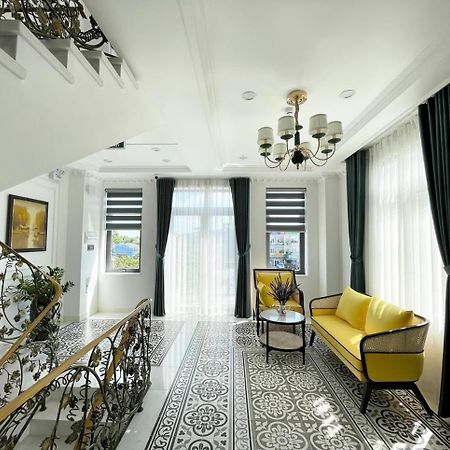 Paris Hotel & Cafe Vĩnh Long Extérieur photo
